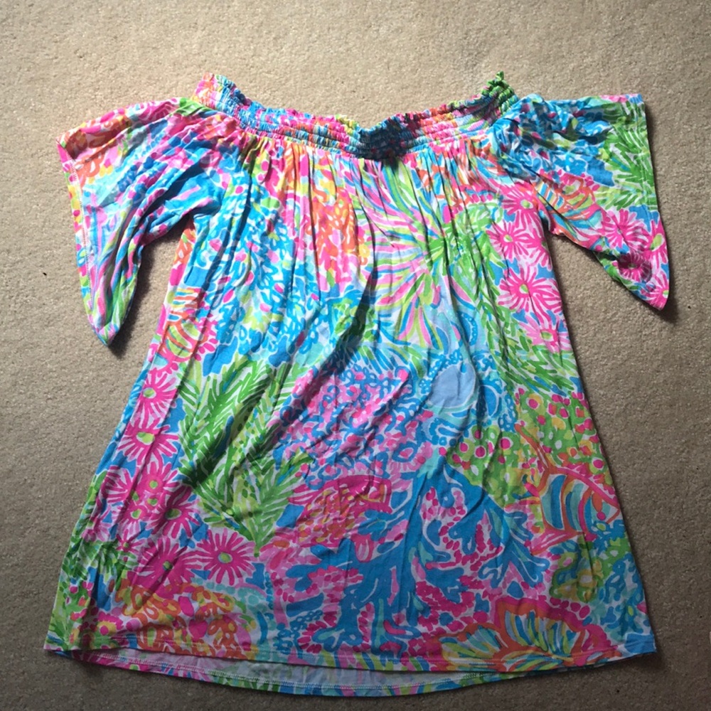 Lilly Pulitzer size small off the shoulder top